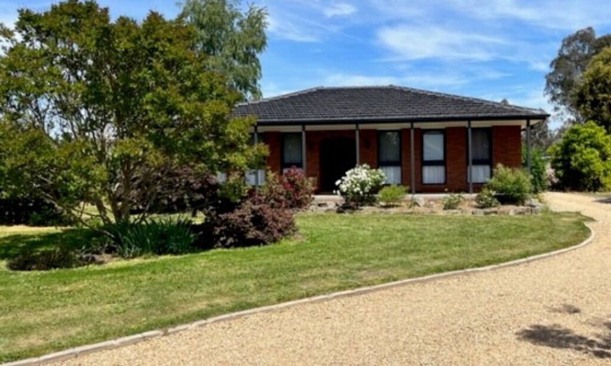 Alexandra House | Breakaway.