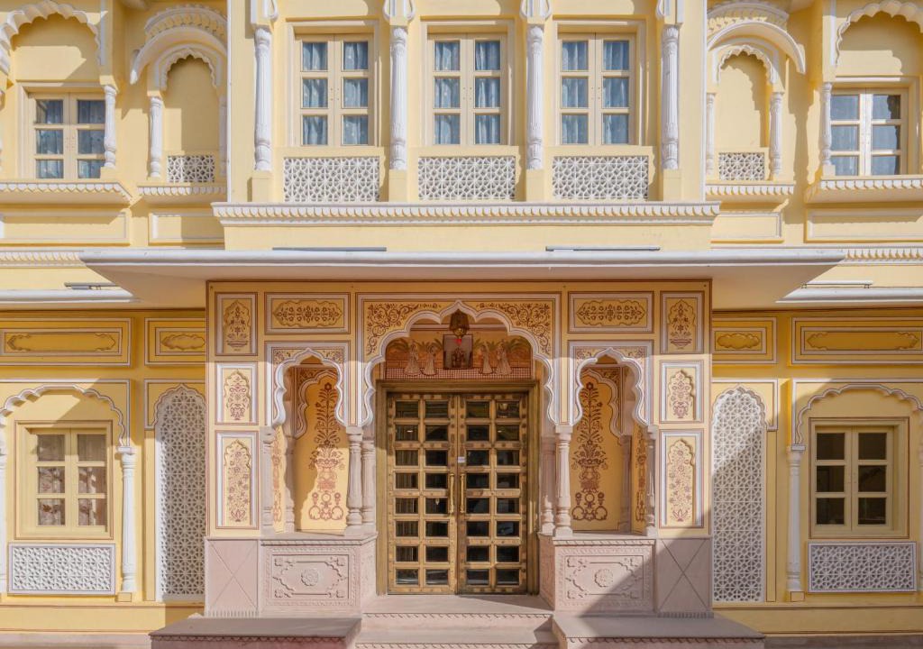 Amer Fort Road Hotel | Brij Castle