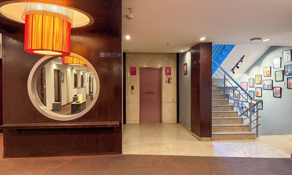 Marathahalli Hotel | C Suite - Lotus park