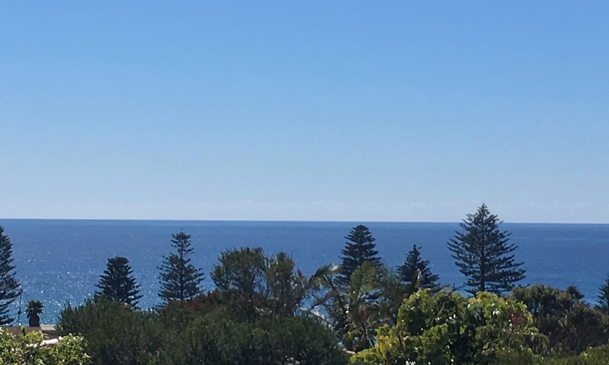 Tuross Head House | C168 DEGREES - updated iconic 70s beach house with 168 degree ocean views