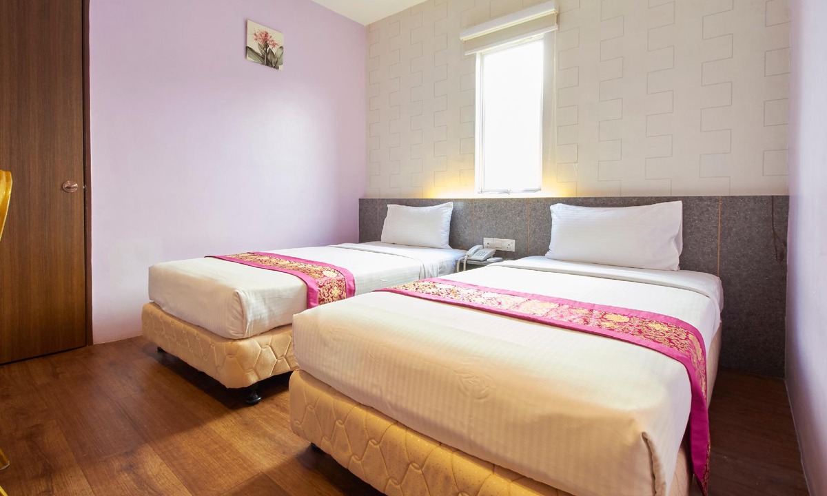 Medan Tuanku Hotel | Canary Hotel