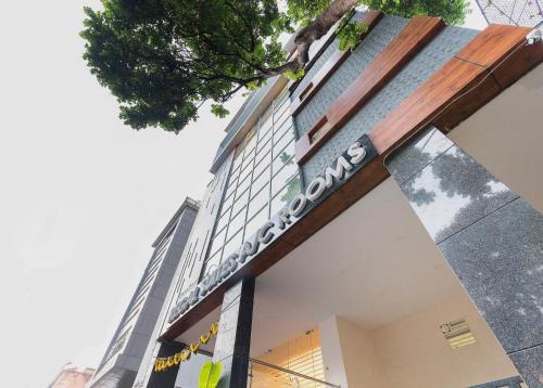 Jayanagar Hotel | Capital O Regal suites