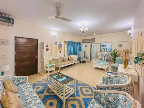 Palm Meadows Villa | Casa Blu Spacez 4BHK Garden Villa with Pool