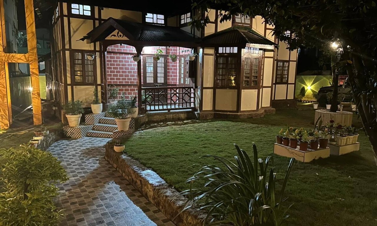 Police Bazar House | Centrally located Heritage House, where timeless tradition meets modern comfort.