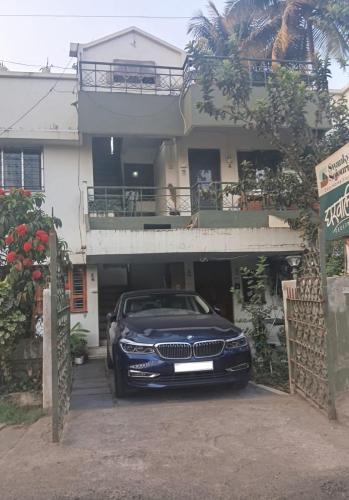 Kolhapur House | Cherry On The Top Homestay with AC in one bedroom