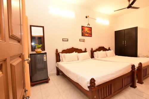 White Town Apartment | Chez Linda Home Stay at French colony