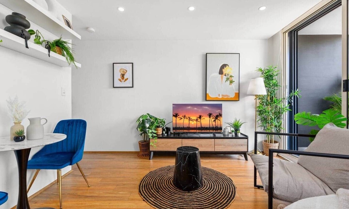Rose Bay Apartment | Chic Rose Bay Studio with Balcony