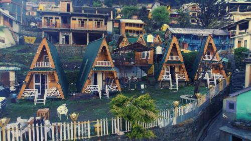 Aleo Hostel | Chilux manali