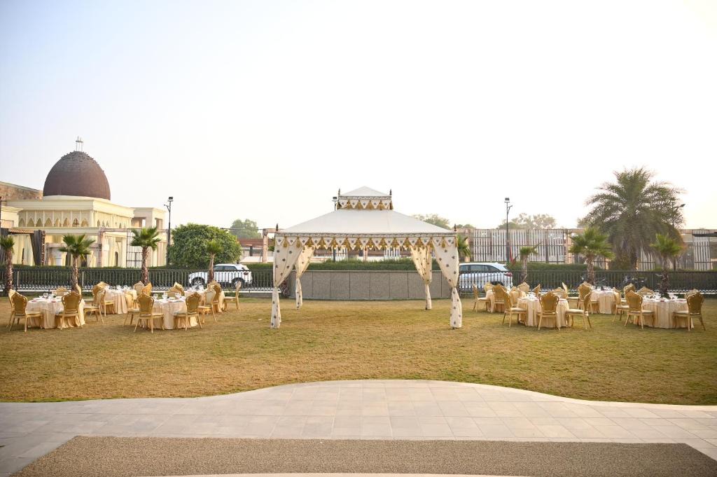 Ganganagar Hotel | Clarks Inn Sri Ganganagar