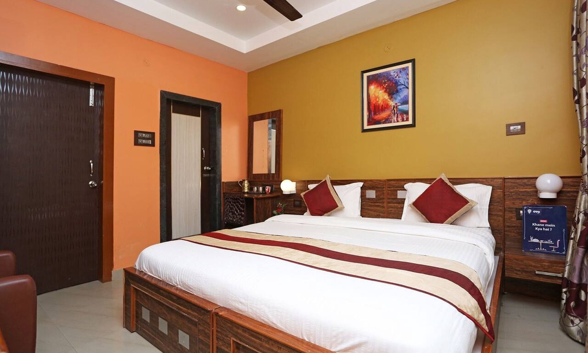 Gauhati House | Classic Cherry City Cottage