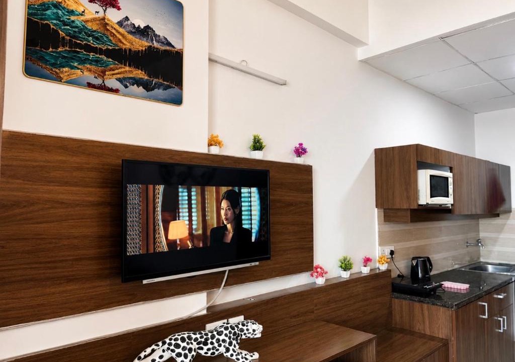 Greater Noida Apartment | Classic Homestay