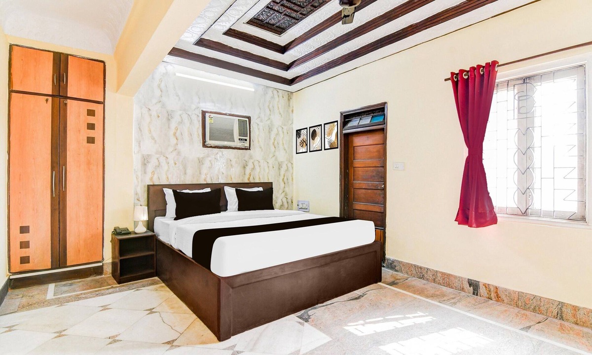 Taltala House | Classic With Balcony Lenin Sarani