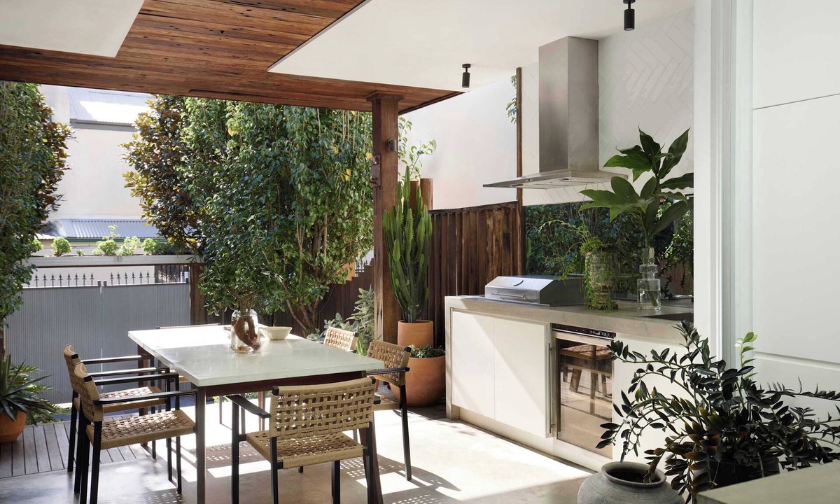 Woolloomooloo House | Collected Places Woolloomooloo in heart of Syd