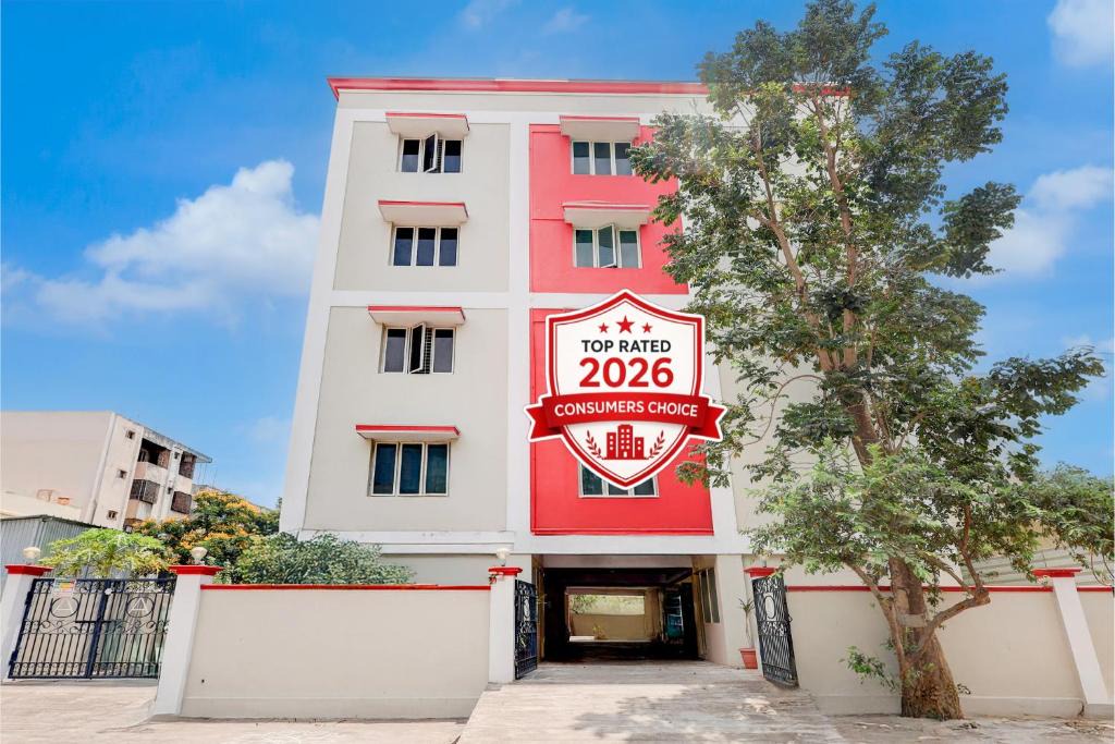Kakinada Hotel | Collection O Bhanugudi Junction Kakinada Formerly Stay Inn Luxury