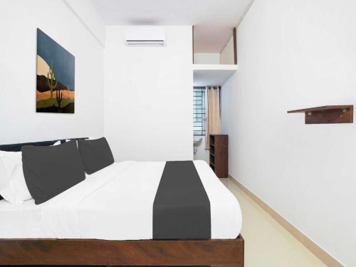 Agara Hotel | Collection O Karmelaram Railway Station