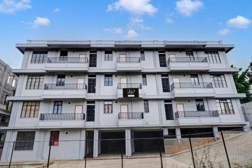 Shillong Hotel | Collection O Lapalang Shillong