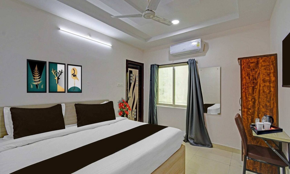 Gachibowli House | Collection O White Field Road Hyderabad