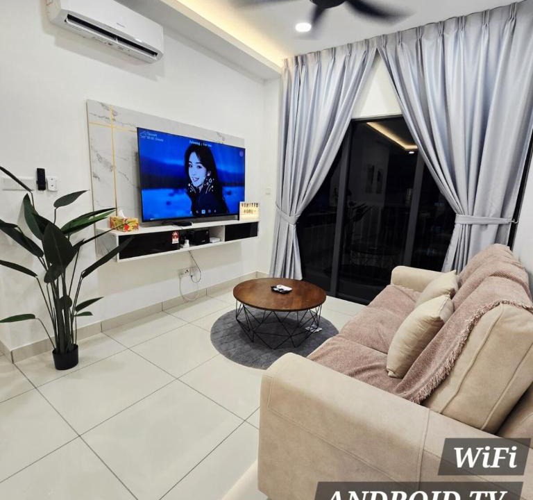 Kampung Bukit Dukong Apartment | Comfy Cheras C180 Belakong Tradres Park 3BR 2 Bath Room 2 Carpark