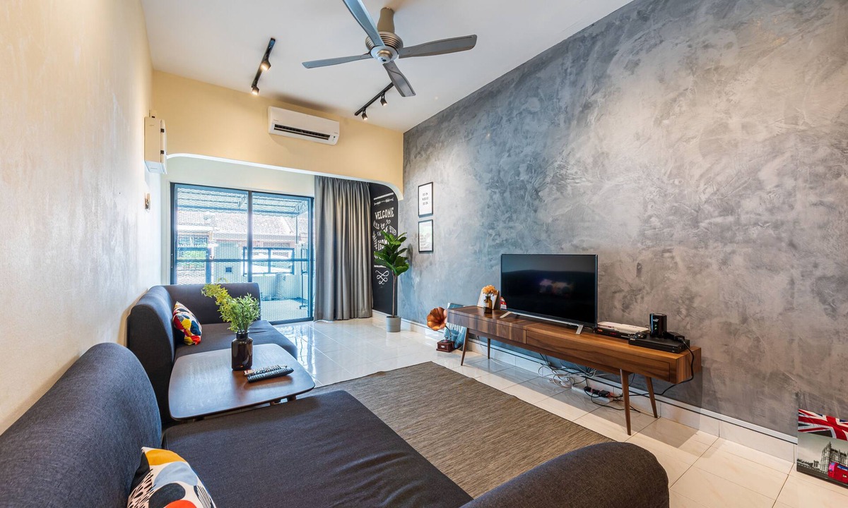 Ampang House | Conceptual Homestay 3BR 9PAX