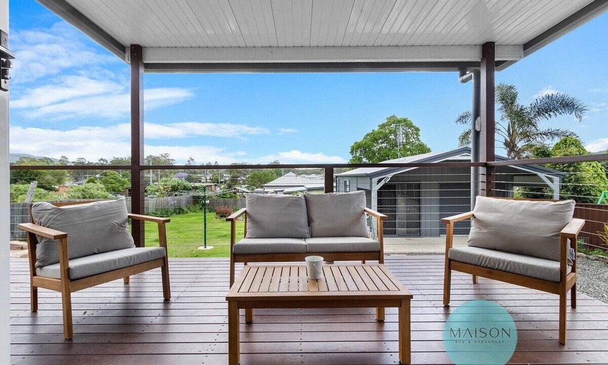 Paxton House | Contemporary Chic Cottage on Millfield