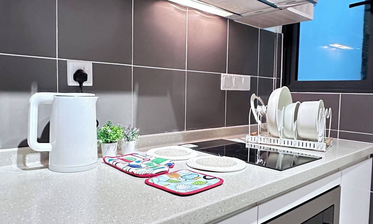 Kuala Lumpur Condo | Cosy Homestay 6Paxs near Bt caves Mt Kiara Hartamas Mitech Selayang Kepong KLCC