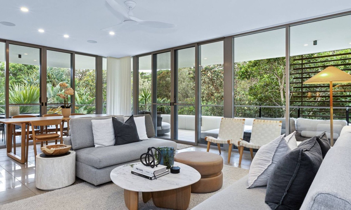 Casuarina Apartment | Cotton Beach 94 Spacious Apartment with Bush View - Beachfront Complex with Pool