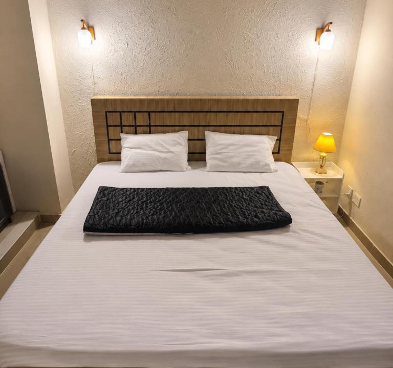 Mohangarh Apartment | Couple friendly 1bhk Apartment in Skyline, Ansal Lucknow