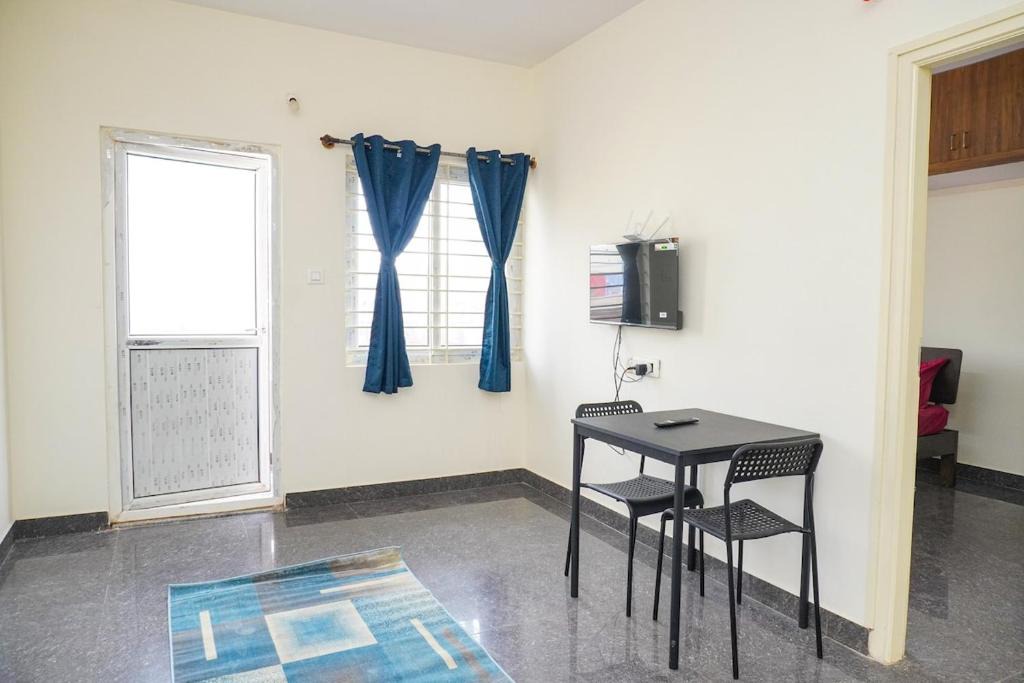 Agara Apartment | Cozy 1bhk 2km From Hosa Road Metro 301