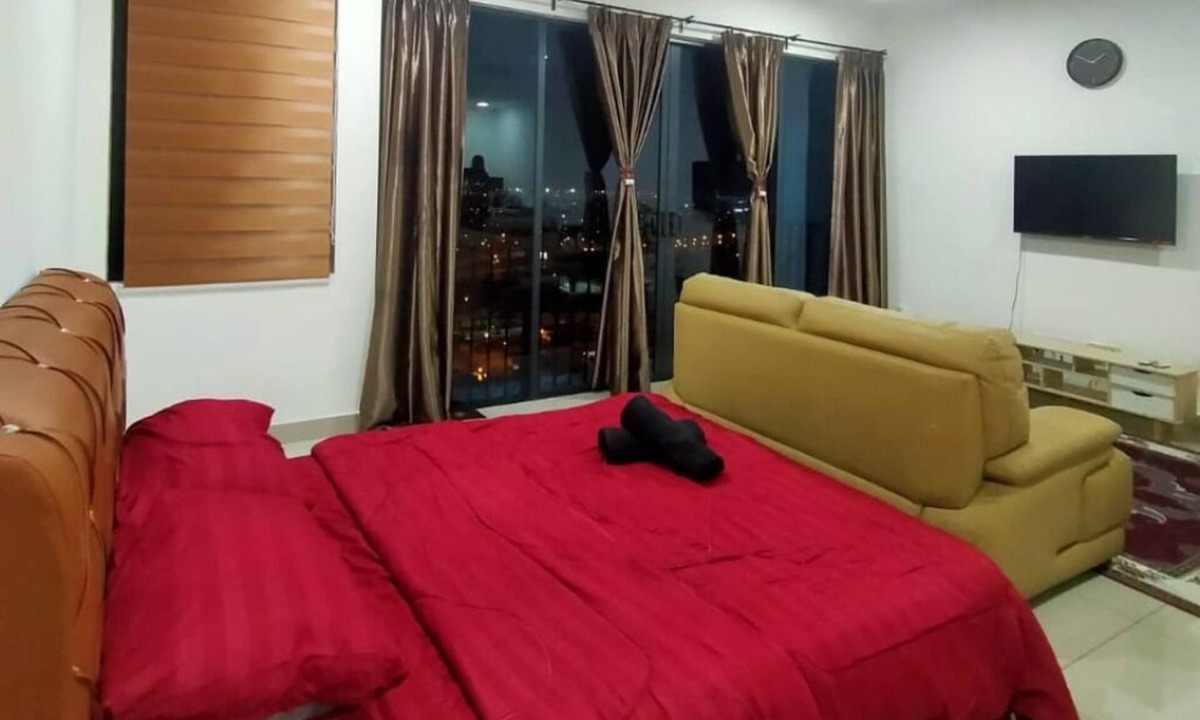 Shah Alam Apartment | Cozy and Relaxed Stay @ P. Daisey Studio Suite @Trefoil