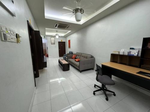 Taman Impian House | Cozy House 37 @ Alma BM