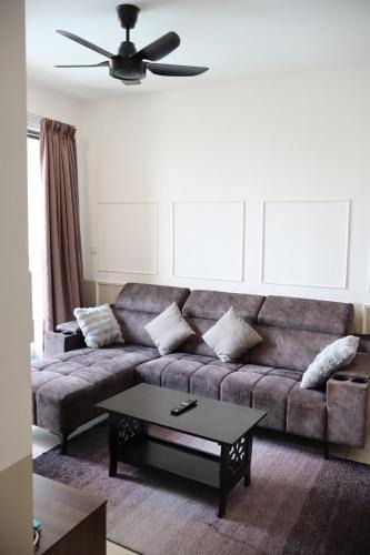 Taman P Ramlee Apartment | Cozy kenwingston platz kl 2-5pax 2BR&2BR Klcc view free paikin wifi1907