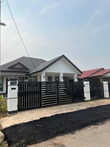 Durian Tunggal House | CozyInn Homestay 4