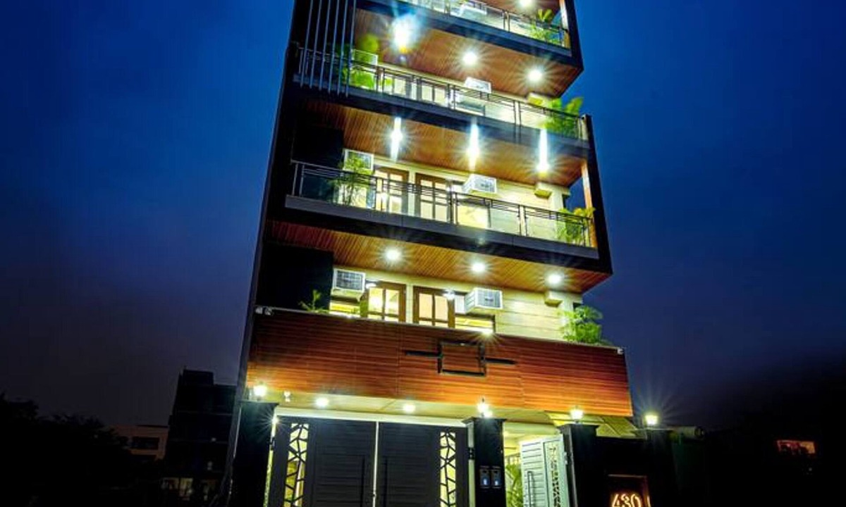 Gurugram Apartment | Cyber Hub retreat near Global foyer