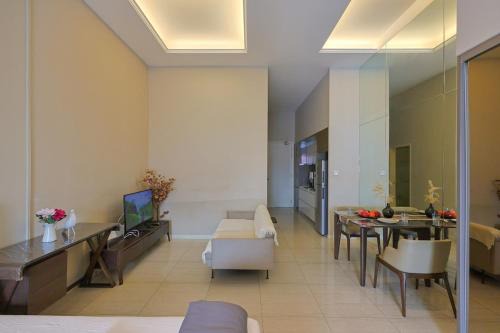 Sri Hartamas Apartment | DAJ8 Dorsett Hartamas Sky Suite City View Palace