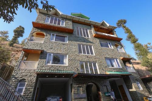 Shimla Hotel | Dancing Deer Chalet