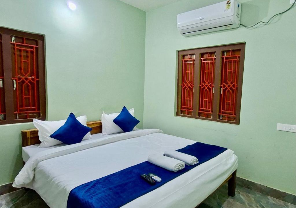 Bhubaneshwar House | Das & Das Hotel