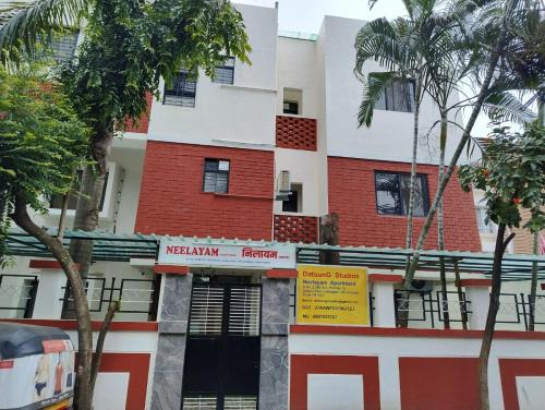 Pune Hotel | DatsunG Studios Near Pune Airport