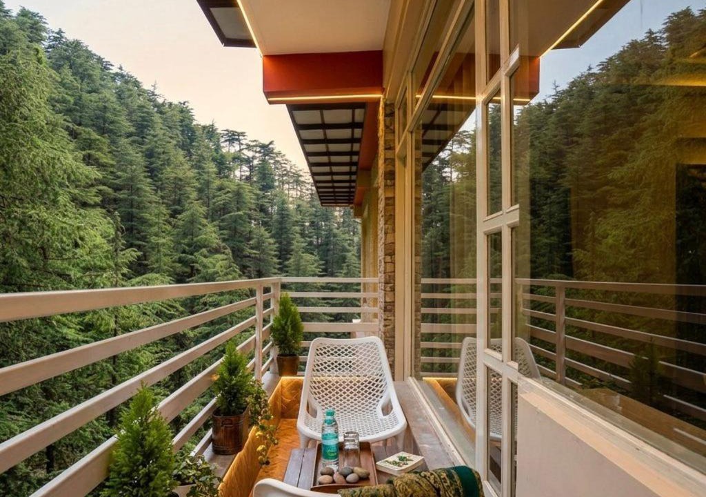 New Shimla Hotel | Decent Stays