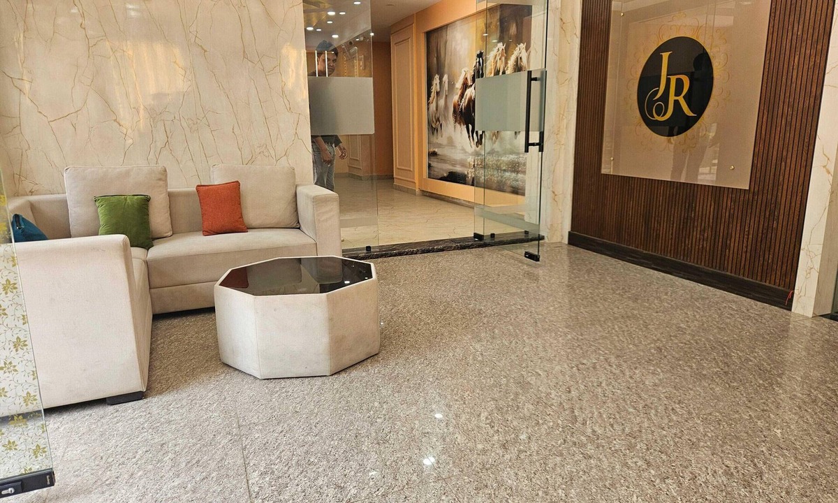 Jamshedpur House | Deluxe JR Royals
