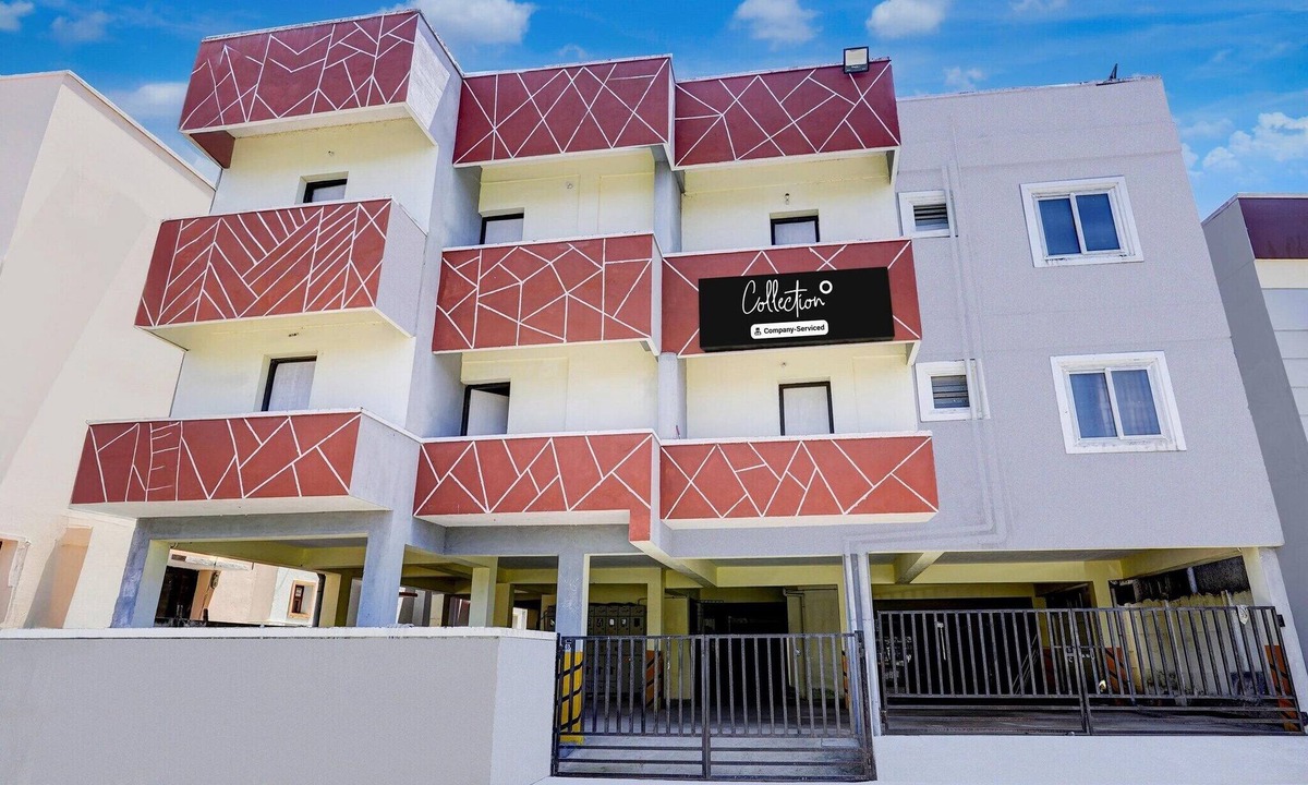 Chennai House | Deluxe Super Collection O Sathyabama University