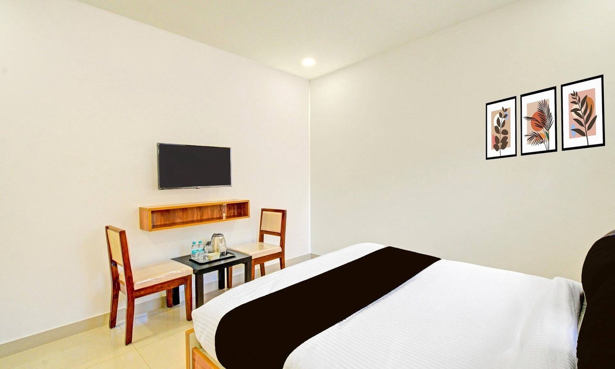 Hyderabad House | Deluxesuchitra Kompally Road