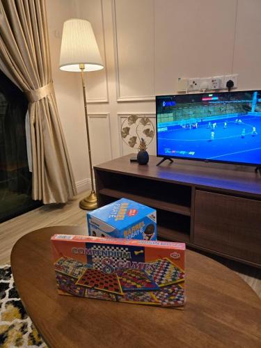 Bandar Penawar Apartment | DESARU "Ancozy Luxury and Comfort" Homestay