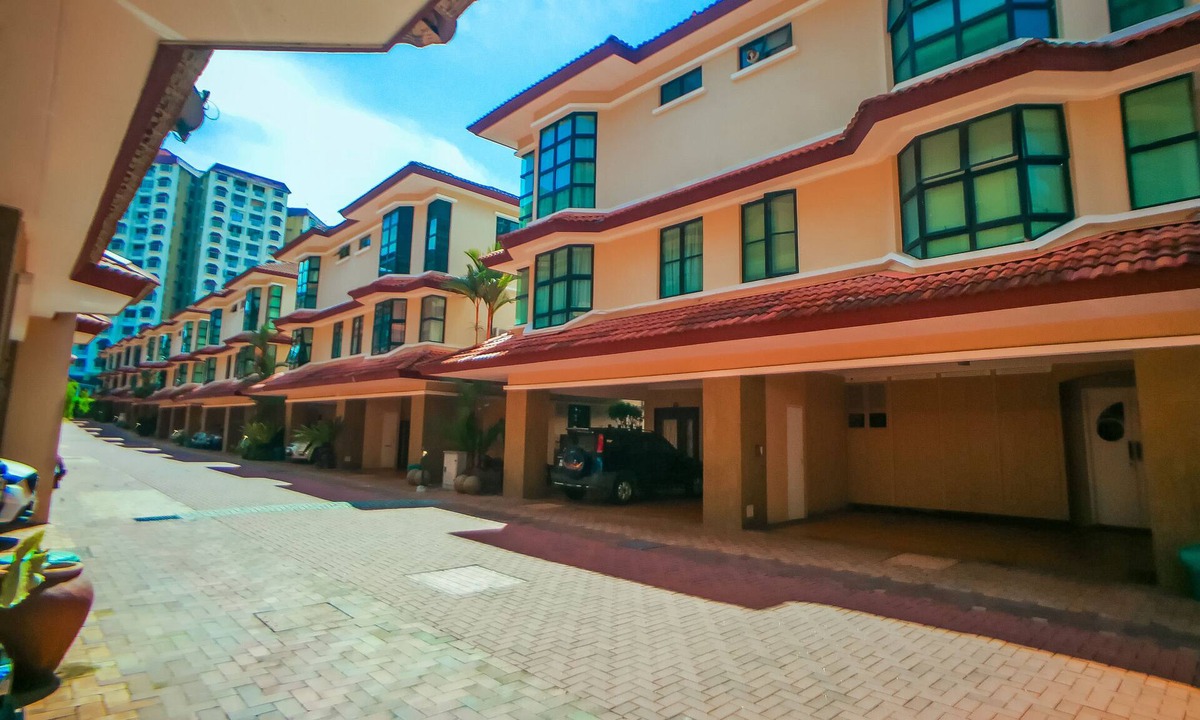 Tanjung Tokong House | ❤️ Designer Home★Straits Quay #4-6Pax ❤️