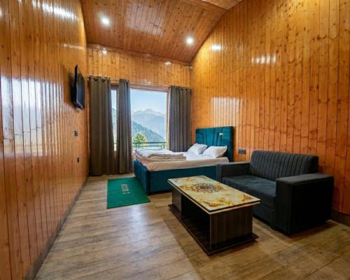 Bullawala Apartment | Devdaar Hills near Cloud End #couple preferred #Group preferred #Peaceful Stay #Parties