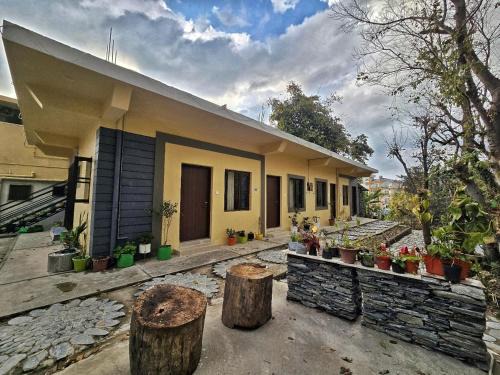 Sidhpur Apartment | Dhauladhar Inn Dharamshala