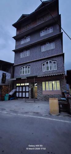 Lachen Hotel | Dikey Khangsar Residency