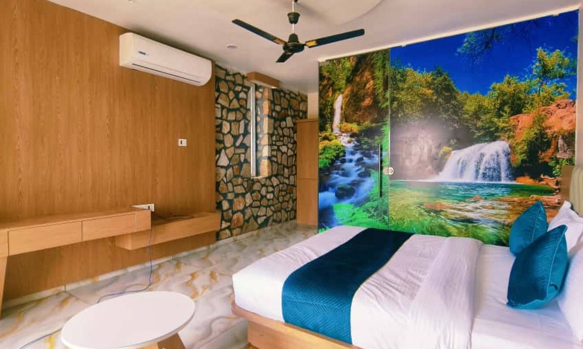 Waghoriya Hotel | Divydrashti Resorts