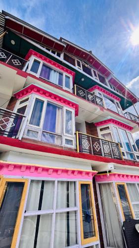 Nichar Hotel | Dolma Homestay By Orko