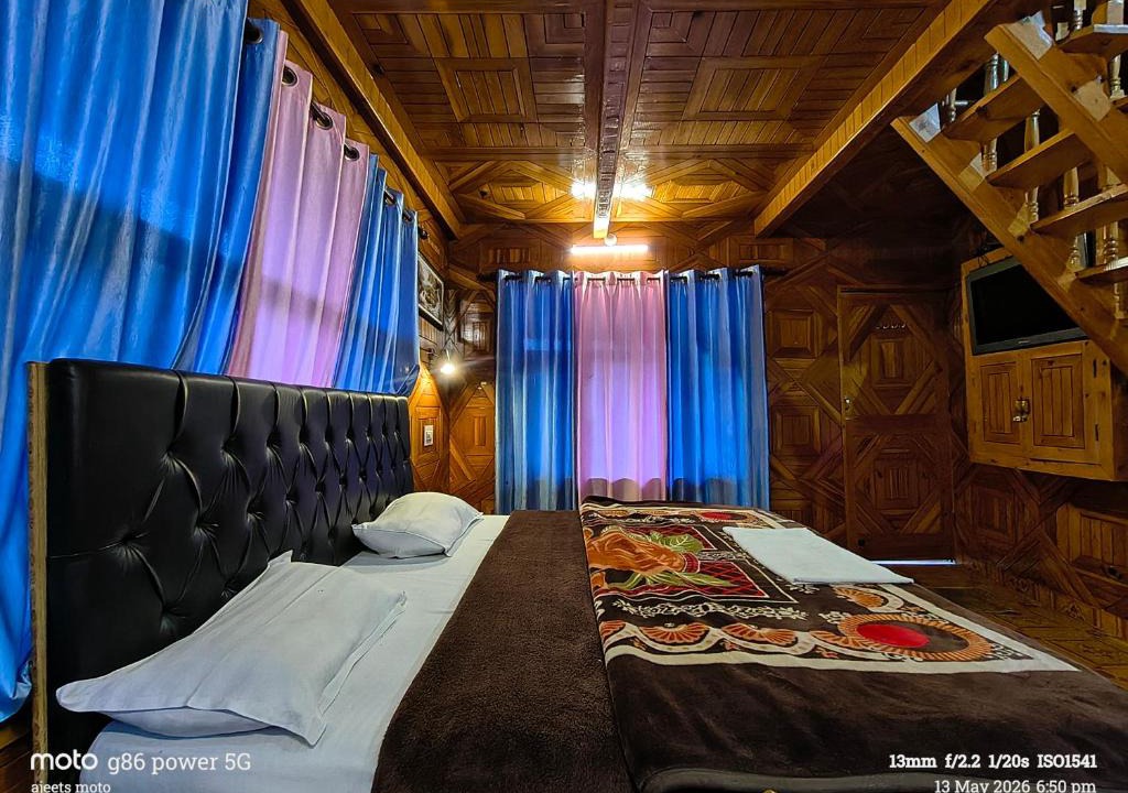 Jagatsukh Bed & Breakfast | Domia Palace