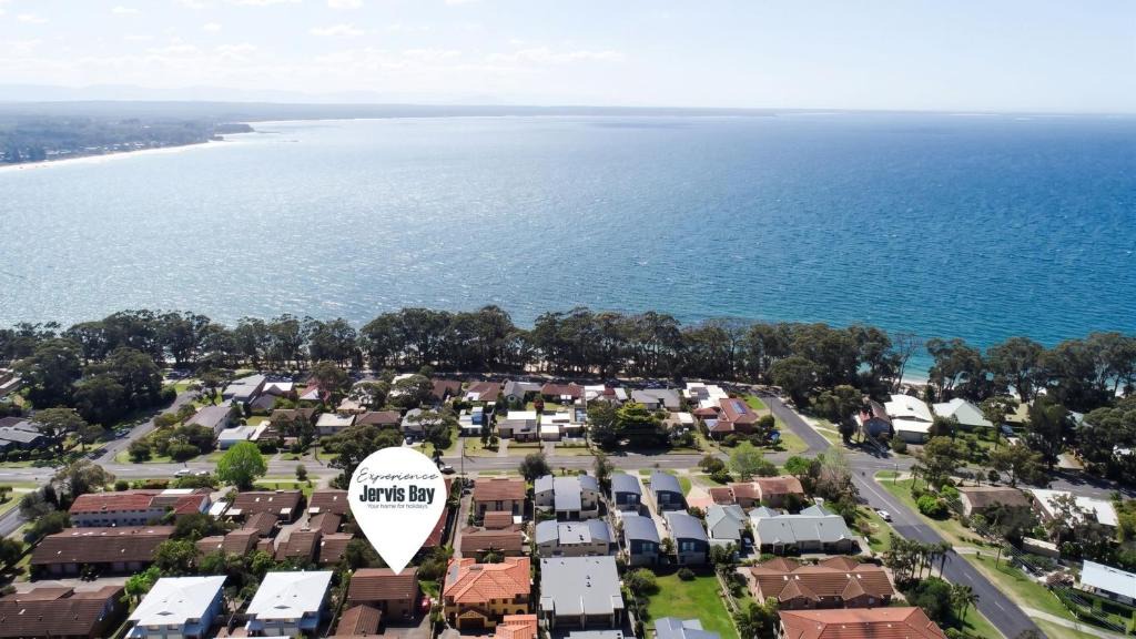 Vincentia House | Dragonfly by Experience Jervis Bay